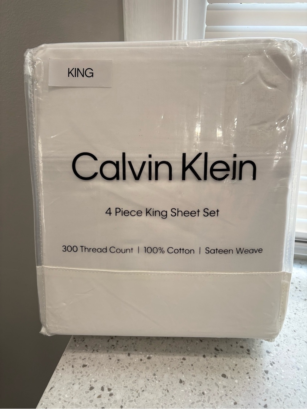 NEW Calvin Klein King Sheet Set in White Sateen Weave